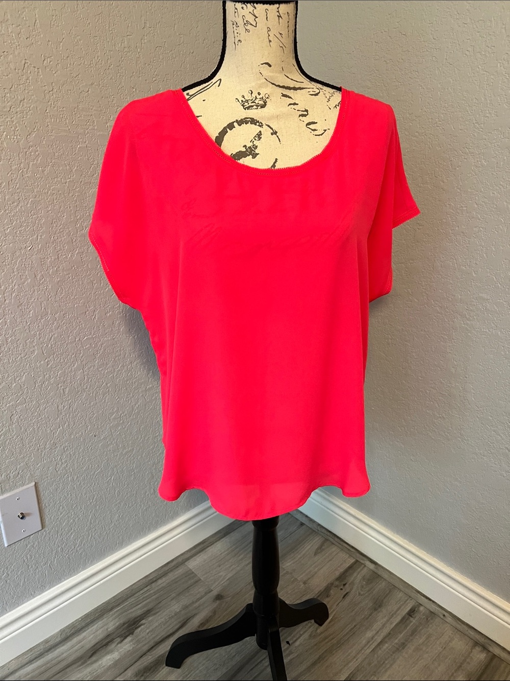 Banana Republic Hot Pink Scoop Neck Blouse